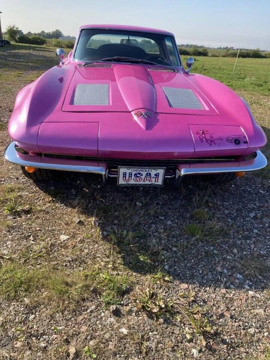 1965 Chevrolet Corvette C2 - Image 25 of 31