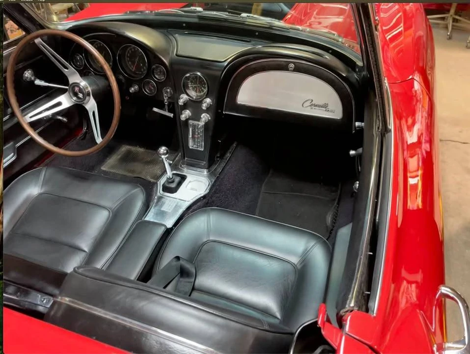 1965 Chevrolet Corvette C2 - Image 10 of 20
