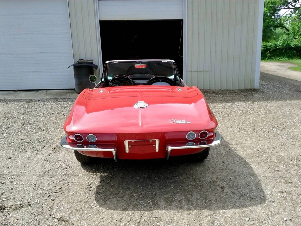 1965 Chevrolet Corvette C2 - Image 8 of 20