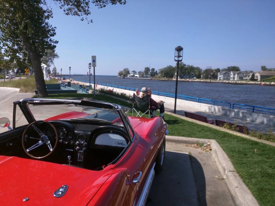 1965 Chevrolet Corvette C2 - Image 15 of 20