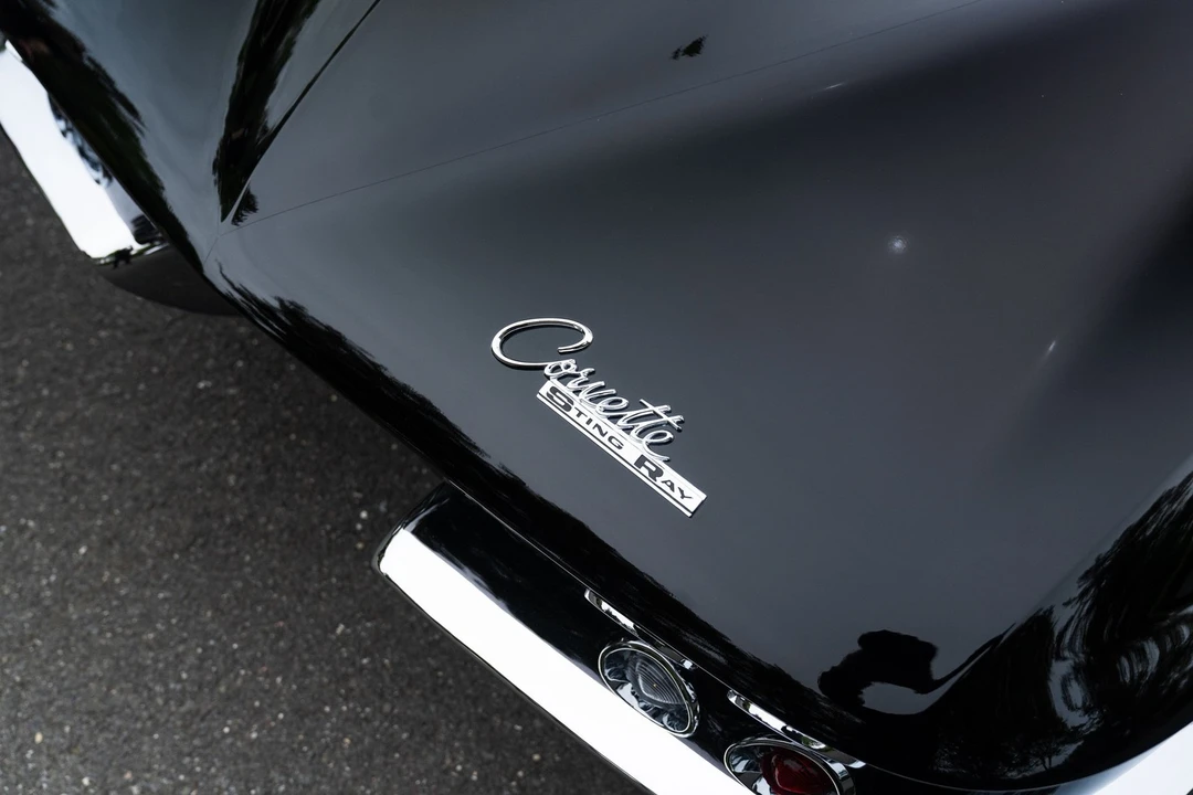 1965 Chevrolet Corvette C2 - Image 24 of 31