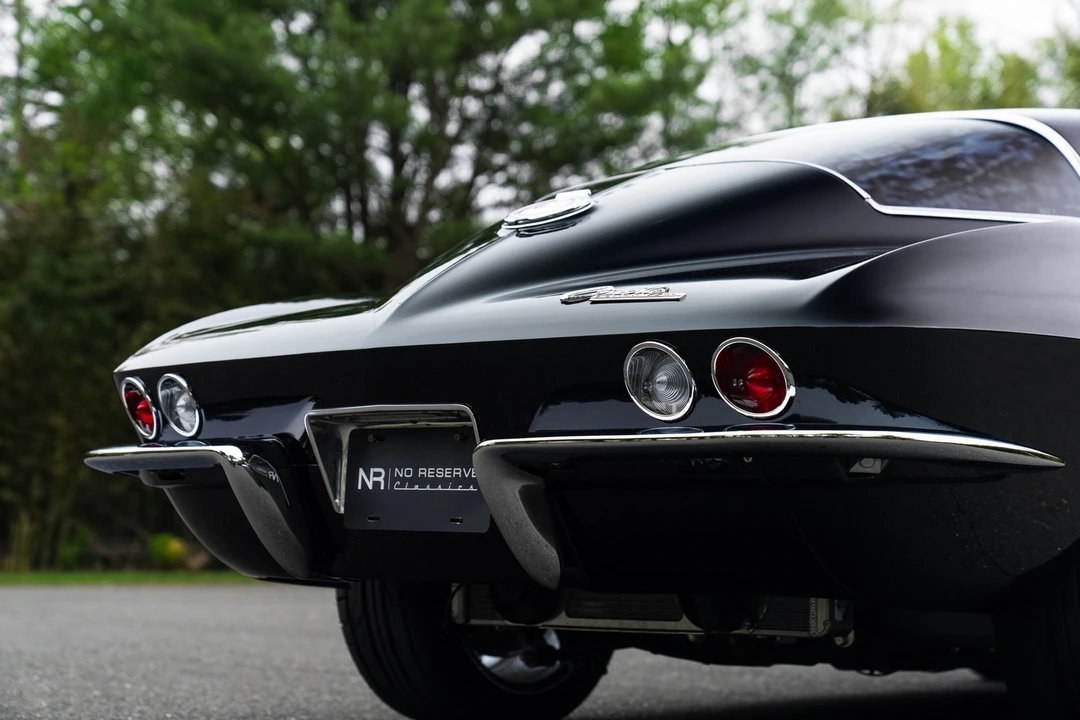 1965 Chevrolet Corvette C2 - Image 26 of 31