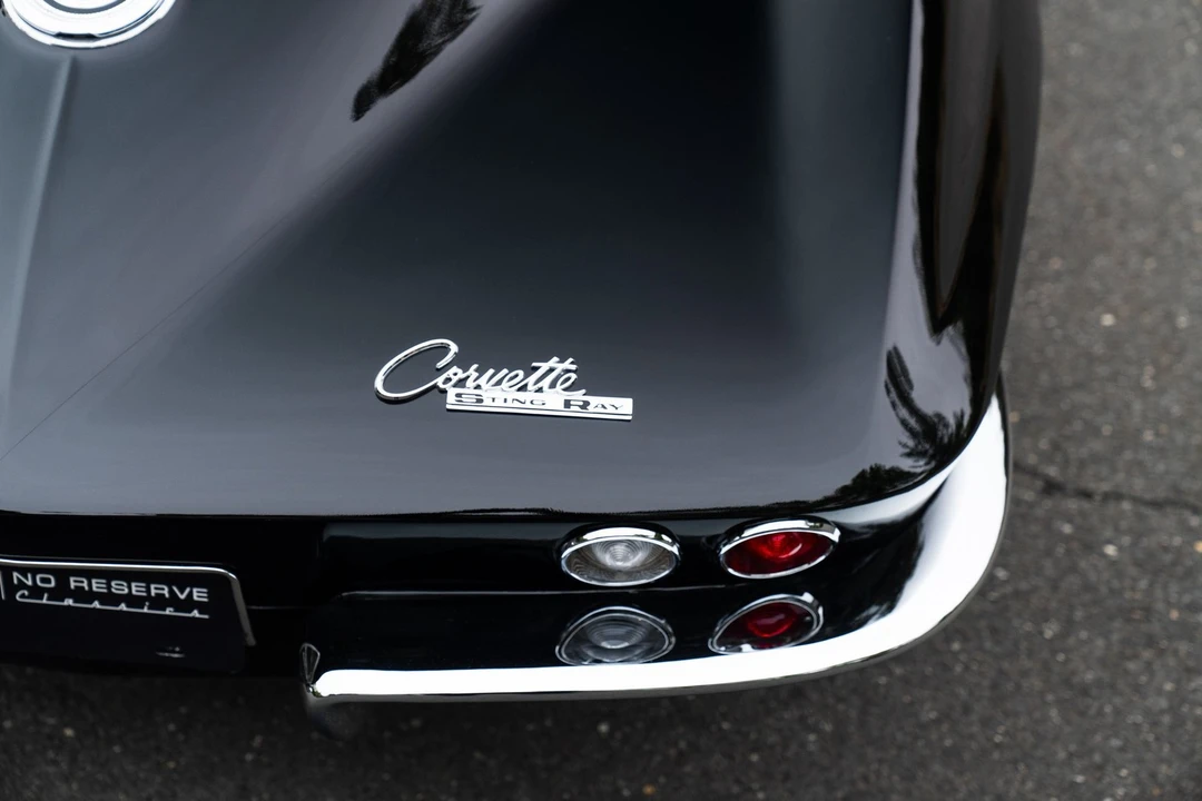 1965 Chevrolet Corvette C2 - Image 27 of 31