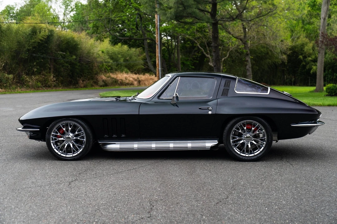 1965 Chevrolet Corvette C2 - Image 9 of 31
