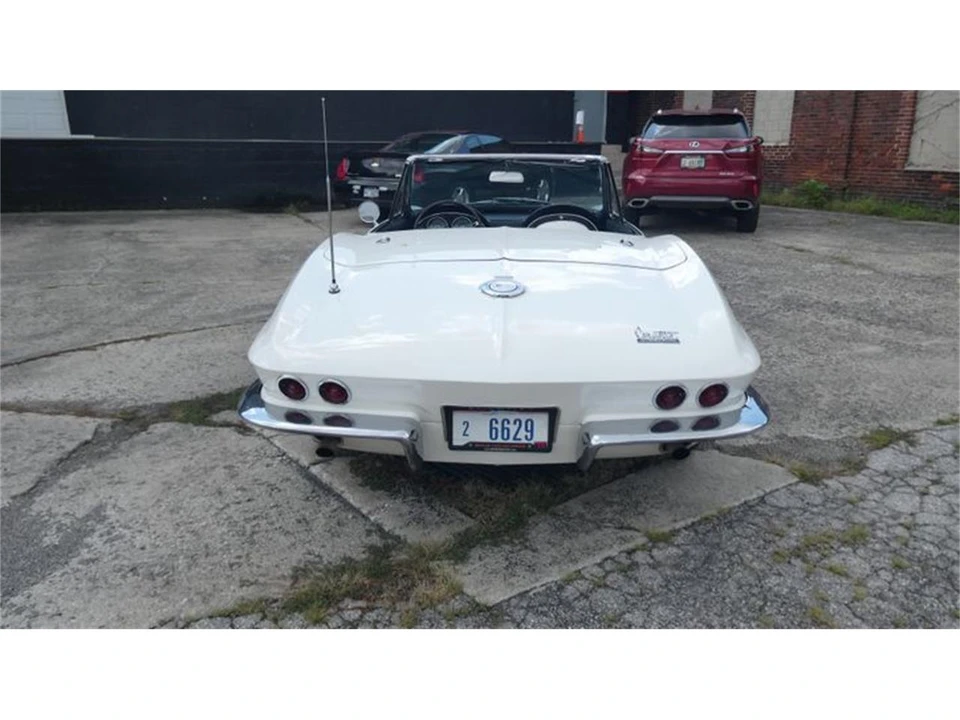 1965 Chevrolet Corvette C2 - Image 7 of 14