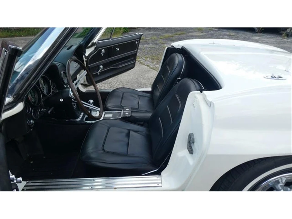 1965 Chevrolet Corvette C2 - Image 14 of 14