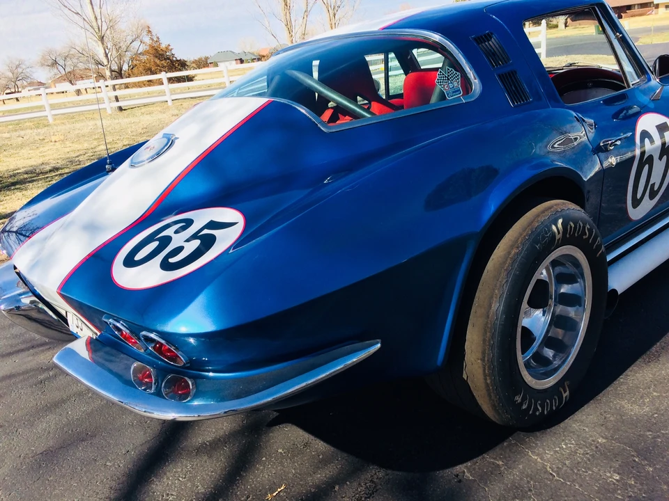 1965 Chevrolet Corvette C2 - Image 4 of 31