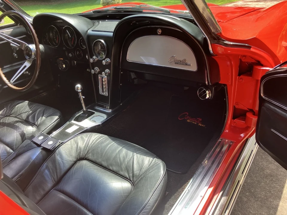 1965 Chevrolet Corvette C2 - Image 7 of 15