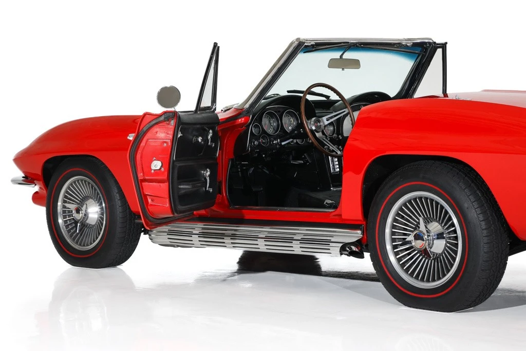 1965 Chevrolet Corvette C2 - Image 8 of 12