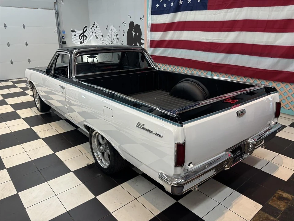 1965 Chevrolet El Camino 2nd Gen - Image 15 of 31
