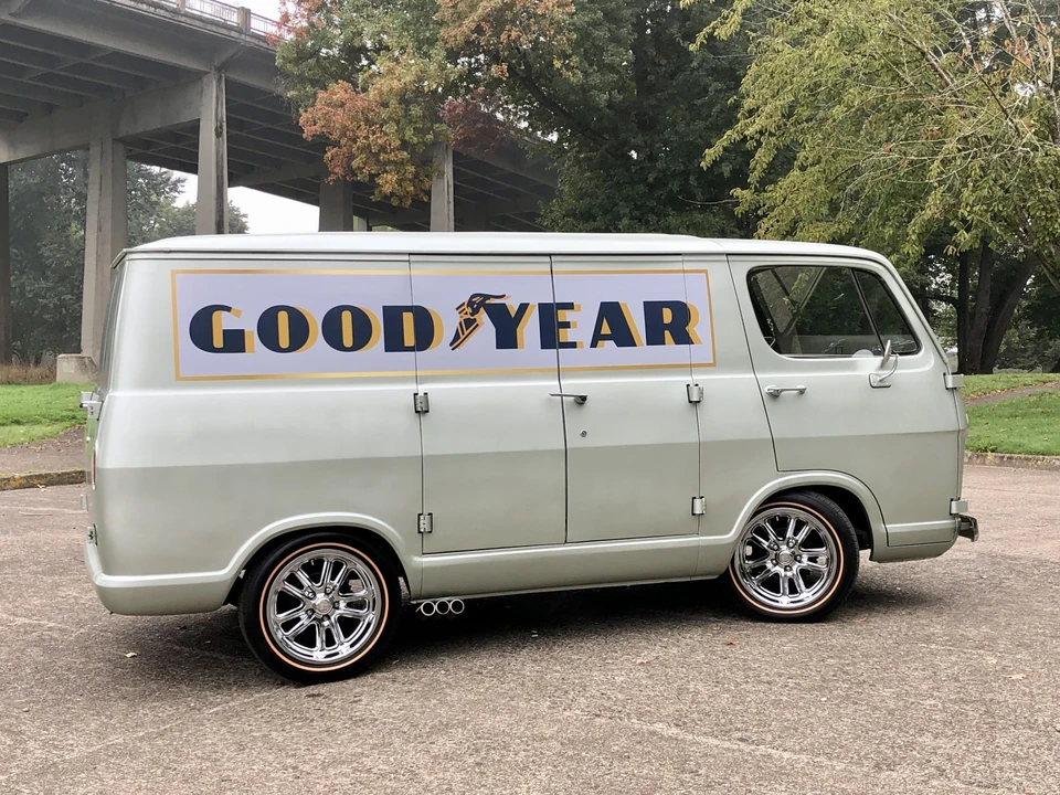 1965 Chevrolet G-Series Van - Image 27 of 31