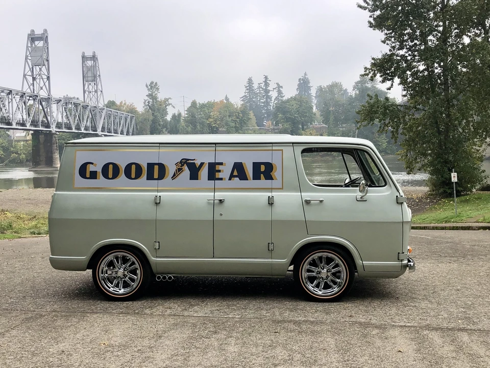 1965 Chevrolet G-Series Van - Image 28 of 31