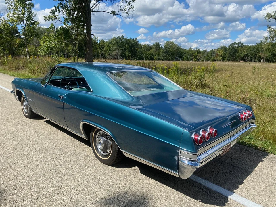 1965 Chevrolet Impala 4th Gen - Image 10 of 28
