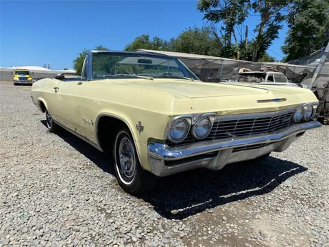 1965 Chevrolet Impala Convertible