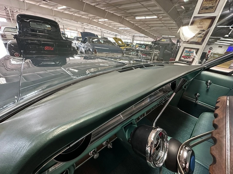 1965 Chevrolet Impala 4th Gen - Image 24 of 31