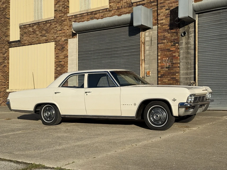 1965 Chevrolet Impala 3rd Gen - Image 15 of 21