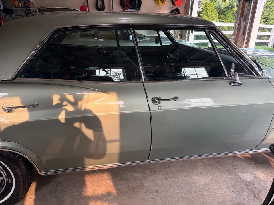 1965 Chevrolet Impala 4th Gen - Image 19 of 30