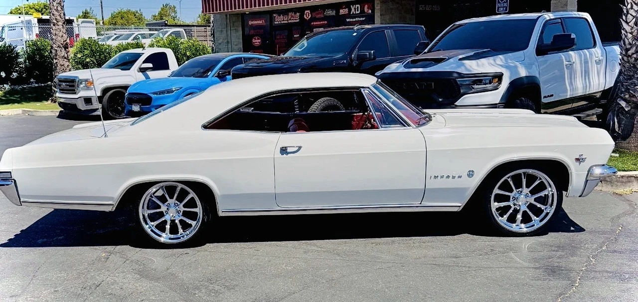 1965 Chevrolet Impala 4th Gen - Image 16 of 22