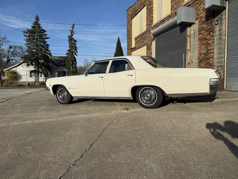 1965 Chevrolet Impala 3rd Gen - Image 4 of 21