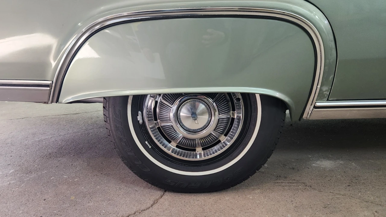 1965 Chevrolet Impala 4th Gen - Image 28 of 31