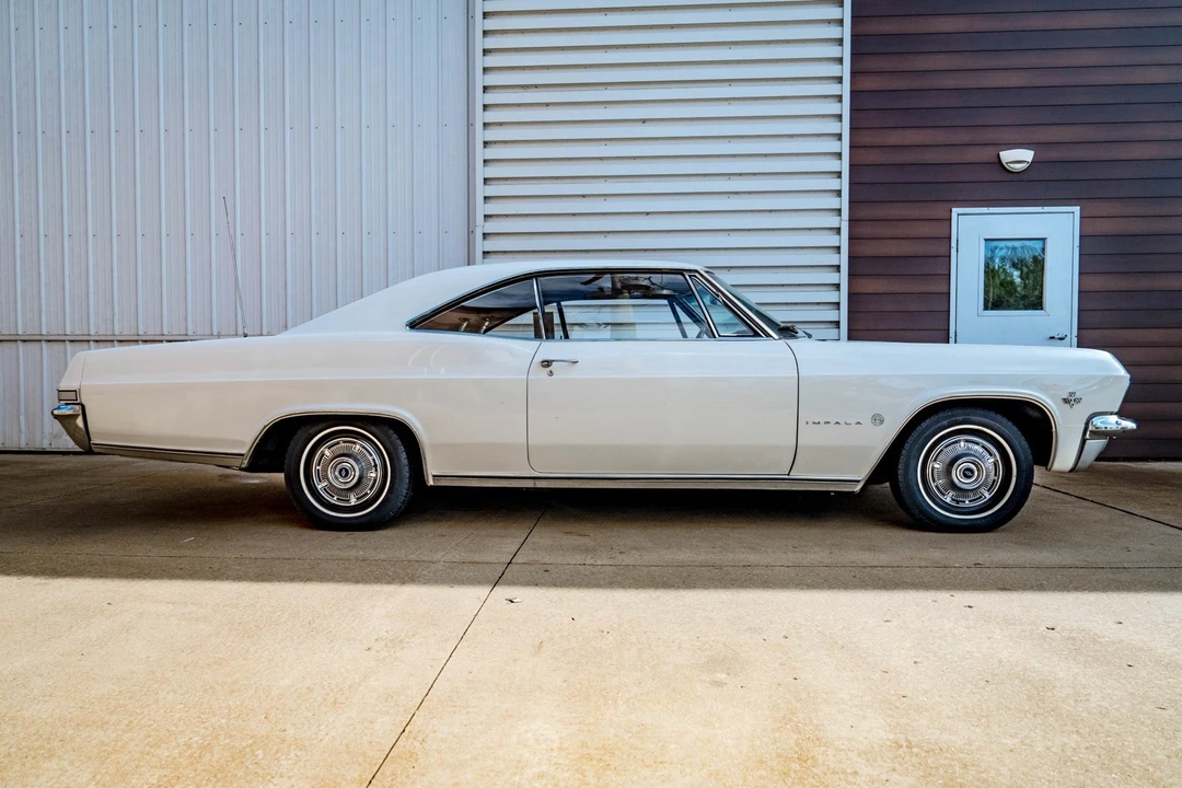 1965 Chevrolet Impala 4th Gen - Image 22 of 24