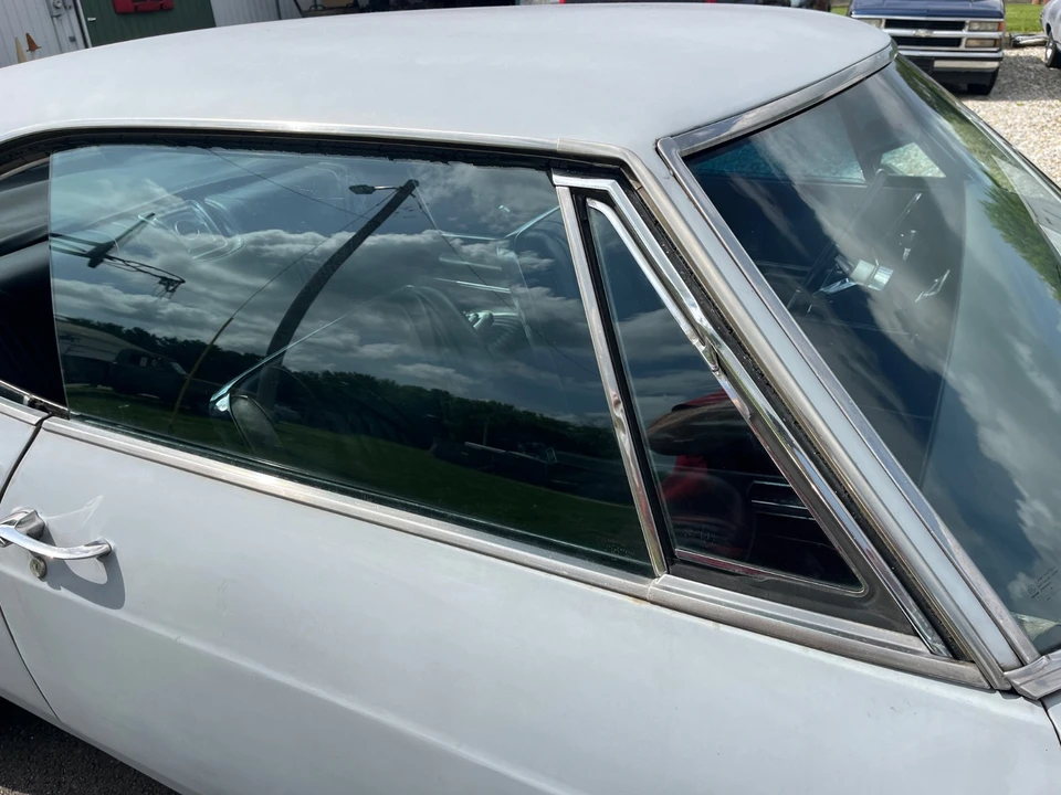 1965 Chevrolet Impala 4th Gen - Image 19 of 31