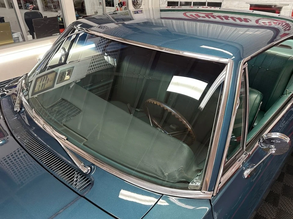 1965 Chevrolet Impala 4th Gen - Image 15 of 31