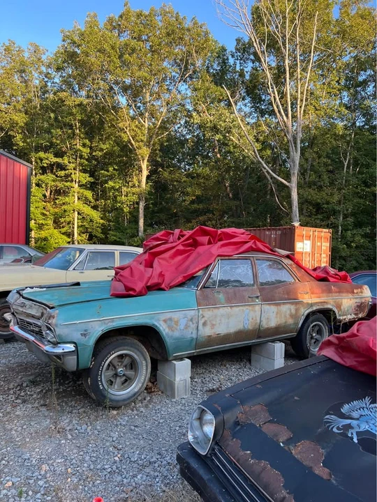1965 Chevrolet Impala 4th Gen - Image 2 of 10