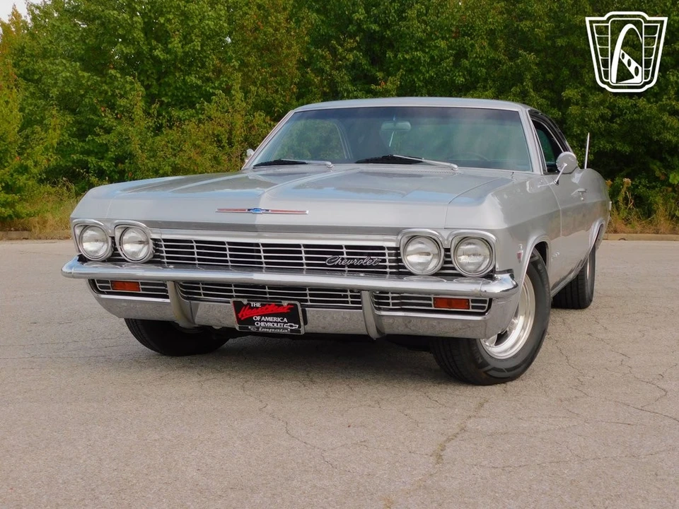 1965 Chevrolet Impala 3rd Gen - Image 6 of 12