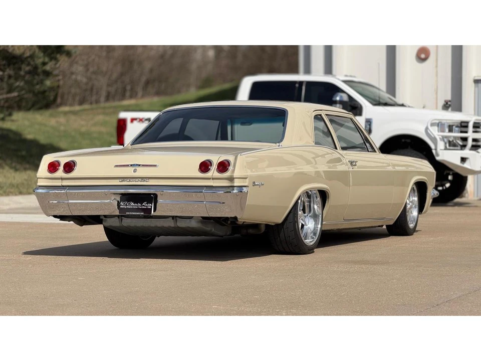1965 Chevrolet Impala 4th Gen - Image 14 of 31