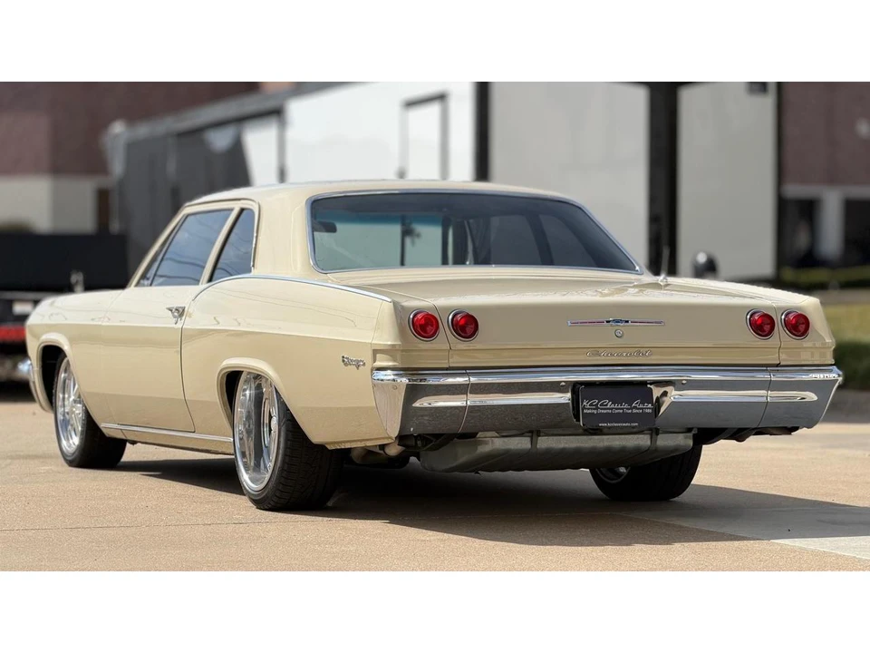 1965 Chevrolet Impala 4th Gen - Image 11 of 31