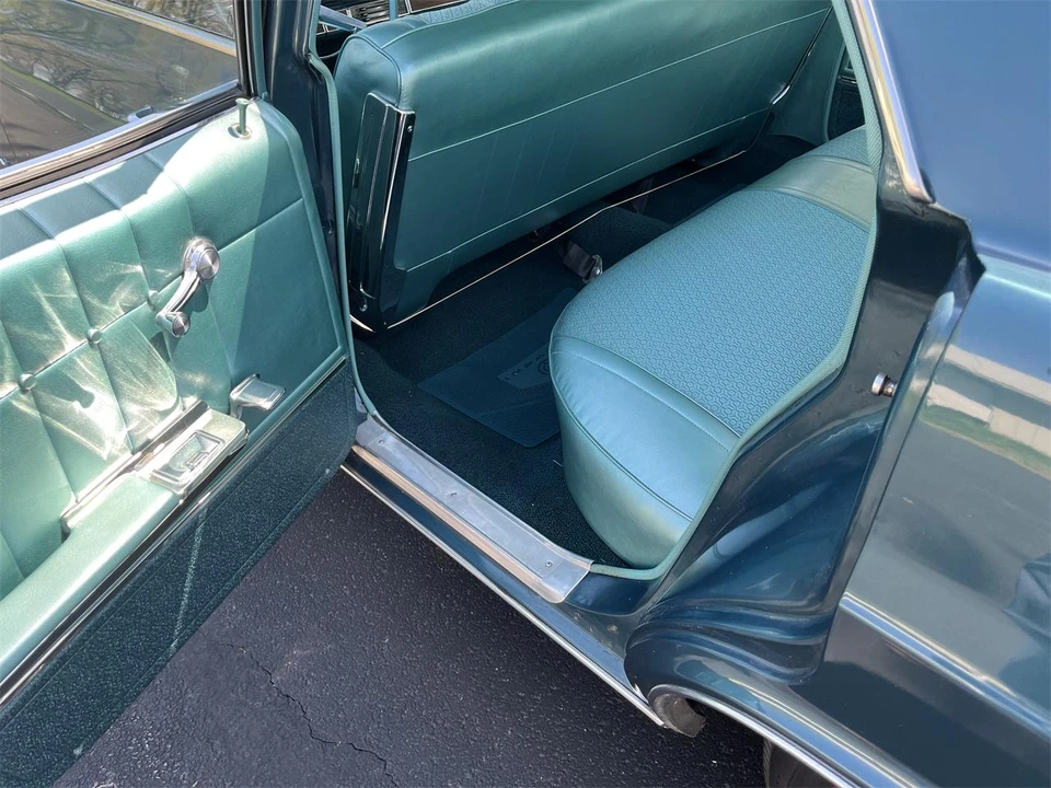 1965 Chevrolet Impala 4th Gen - Image 22 of 31