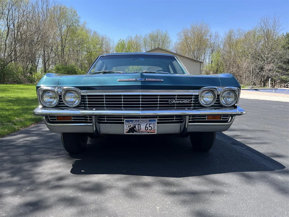 1965 Chevrolet Impala 4th Gen - Image 2 of 31