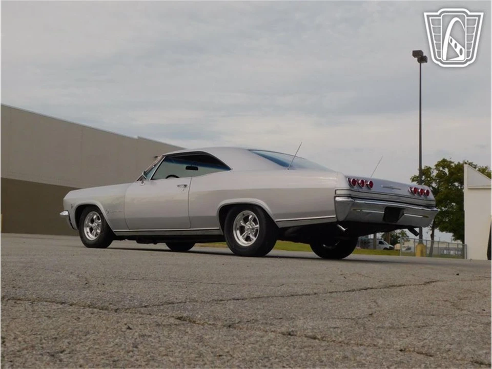 1965 Chevrolet Impala 4th Gen - Image 13 of 31