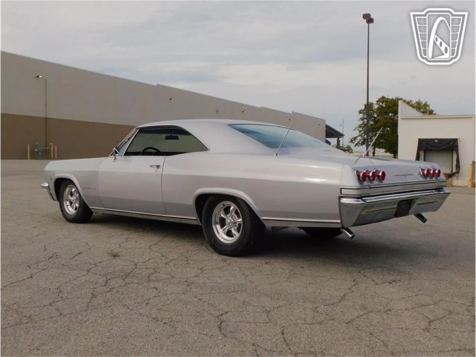 1965 Chevrolet Impala 4th Gen - Image 14 of 31