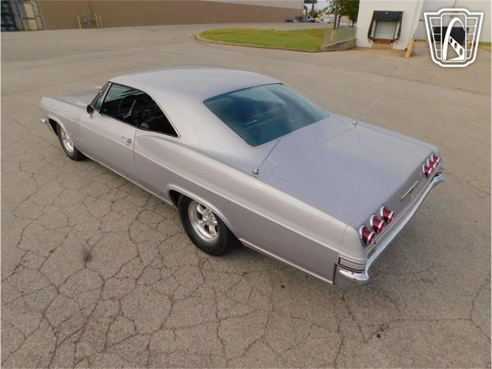 1965 Chevrolet Impala 4th Gen - Image 15 of 31