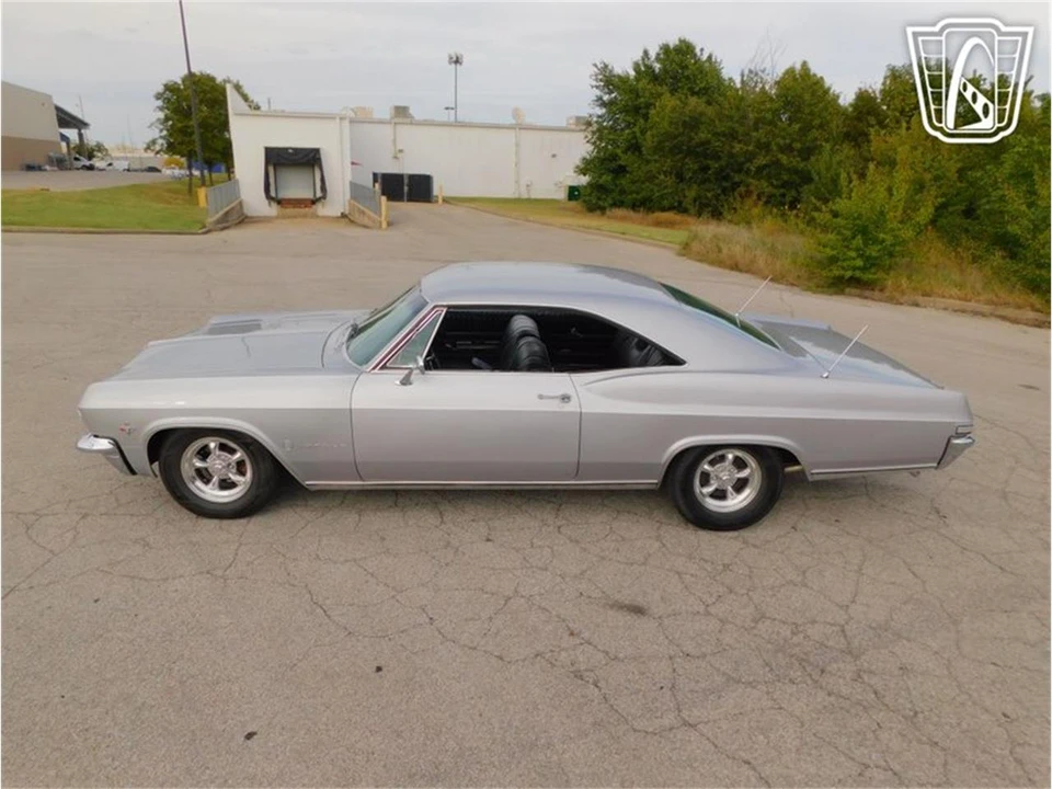1965 Chevrolet Impala 4th Gen - Image 10 of 31