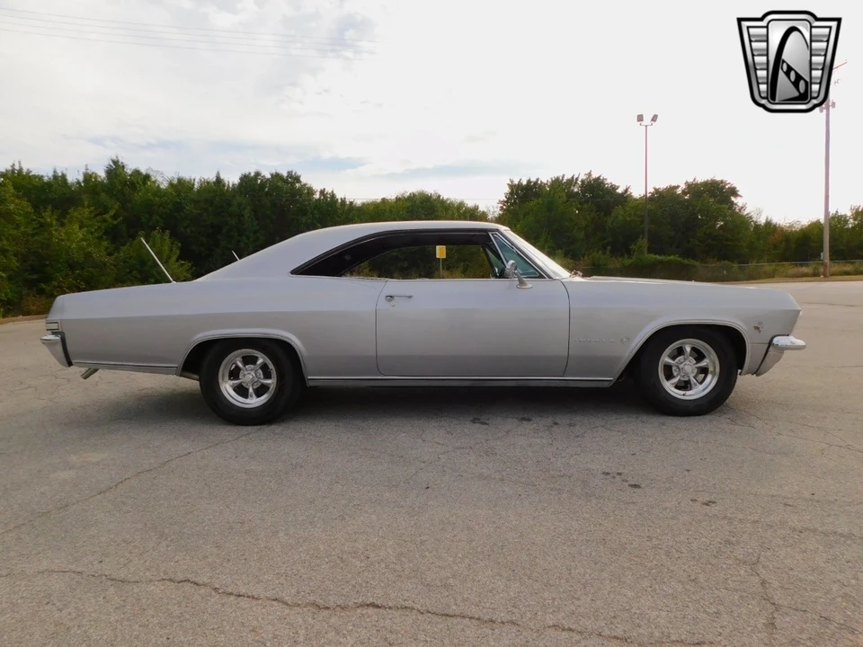 1965 Chevrolet Impala 3rd Gen - Image 9 of 21