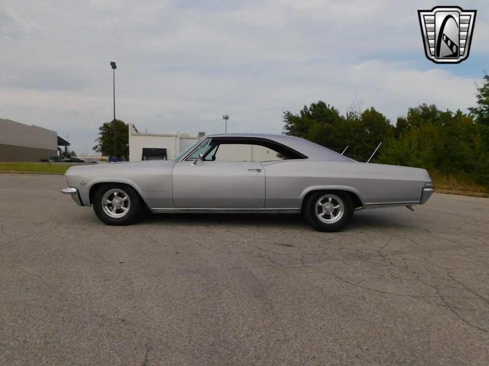 1965 Chevrolet Impala 3rd Gen - Image 5 of 21