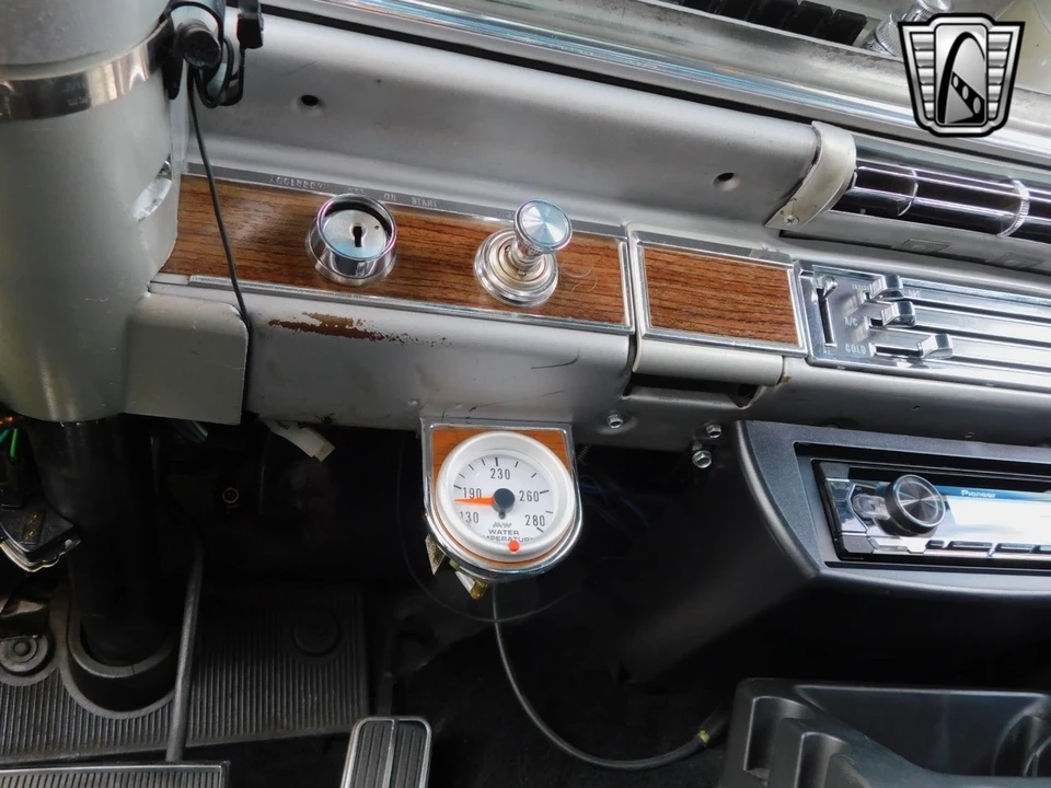1965 Chevrolet Impala 3rd Gen - Image 19 of 21
