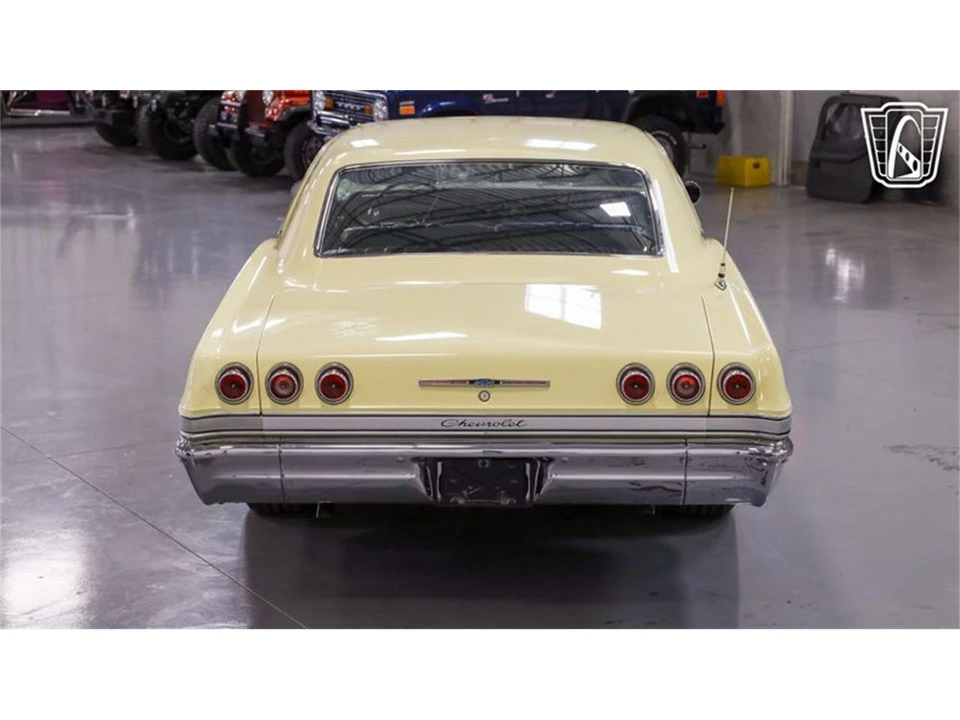 1965 Chevrolet Impala 4th Gen - Image 5 of 31