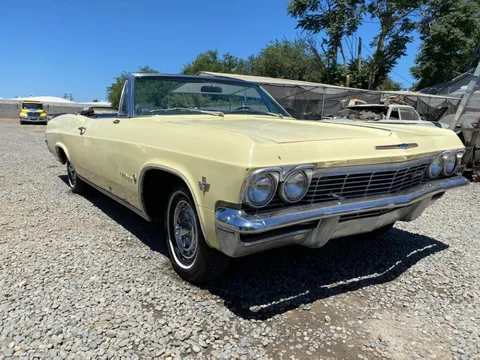 1965 Chevrolet Impala Convertible