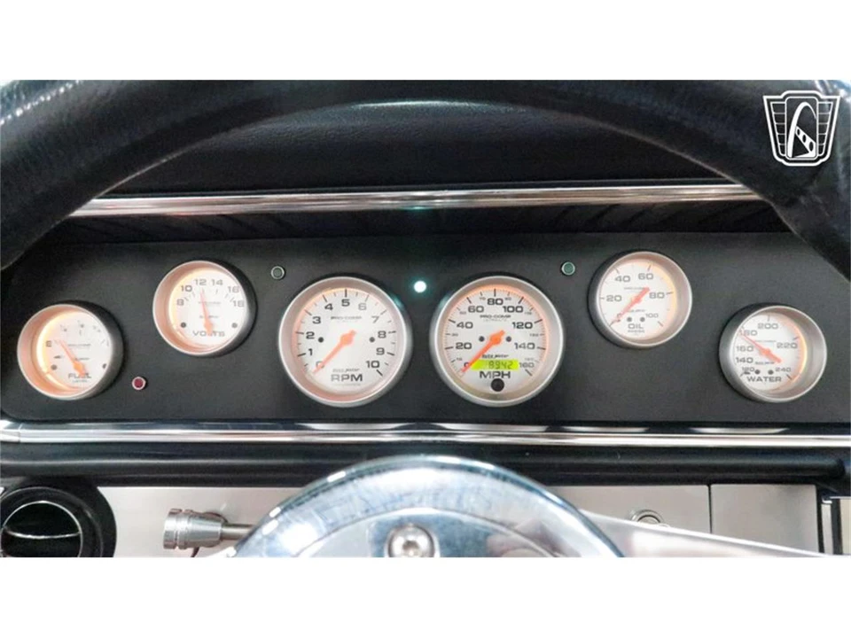 1965 Chevrolet Impala 4th Gen - Image 16 of 31