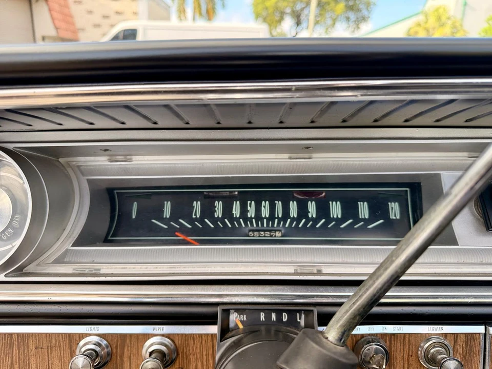 1965 Chevrolet Impala 4th Gen - Image 19 of 31