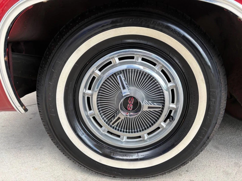 1965 Chevrolet Impala 4th Gen - Image 21 of 31