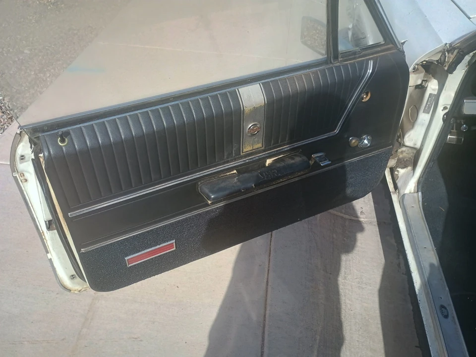 1965 Chevrolet Impala 4th Gen - Image 17 of 29