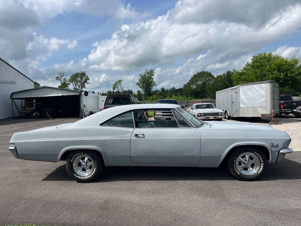 1965 Chevrolet Impala 4th Gen - Image 16 of 31