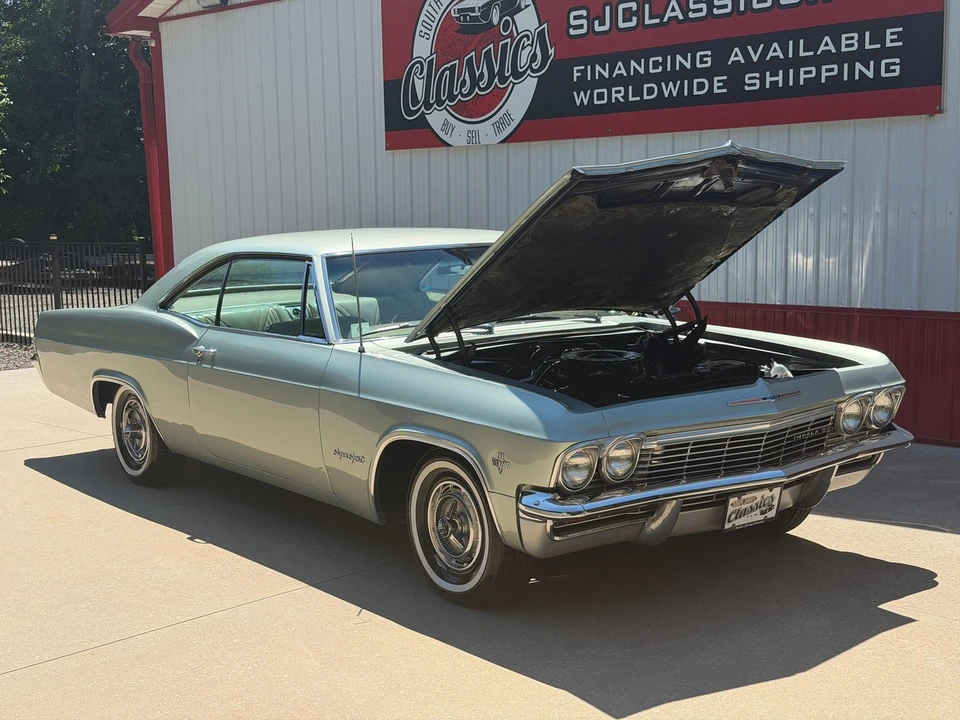 1965 Chevrolet Impala 4th Gen - Image 15 of 31