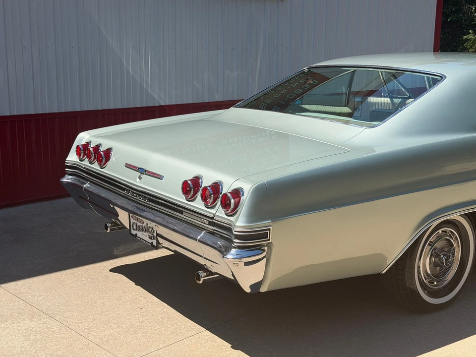 1965 Chevrolet Impala 4th Gen - Image 11 of 31