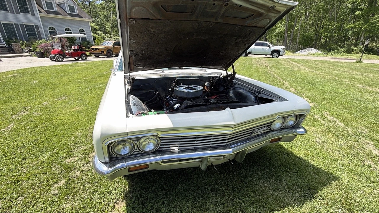 1965 Chevrolet Impala 4th Gen - Image 14 of 31